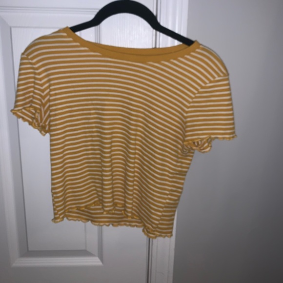 Yellow Lettuce Cut Shirt - Picture 2 of 3